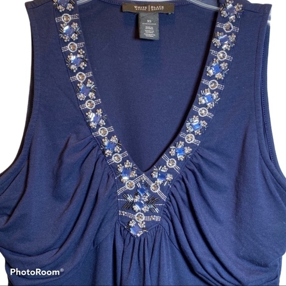 WHBM Sleeveless Ruched Stretchy Navy Blue Blouse Jeweled Embellished Neckline XS - Picture 4 of 8